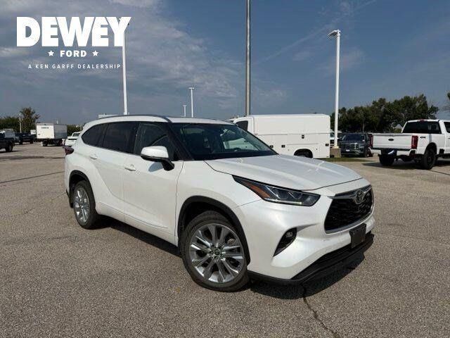 2022 Toyota Highlander Limited — photo 1 of 39
