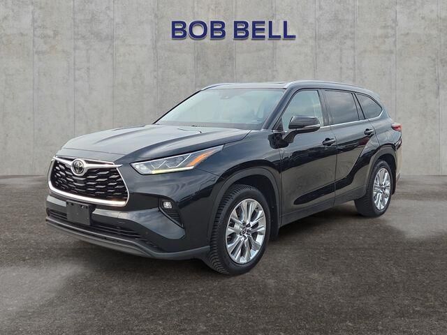 2020 Toyota Highlander Limited — photo 1 of 42