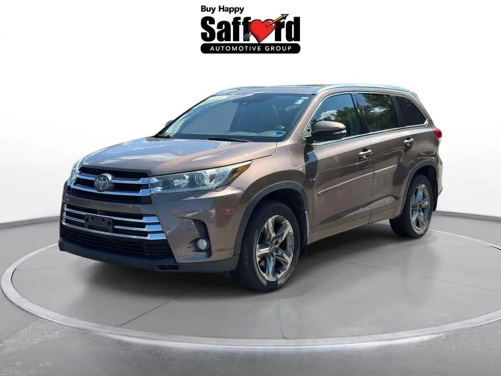 2017 Toyota Highlander Limited Platinum — photo 1 of 26