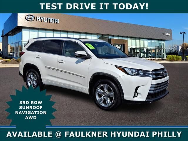 2017 Toyota Highlander Limited