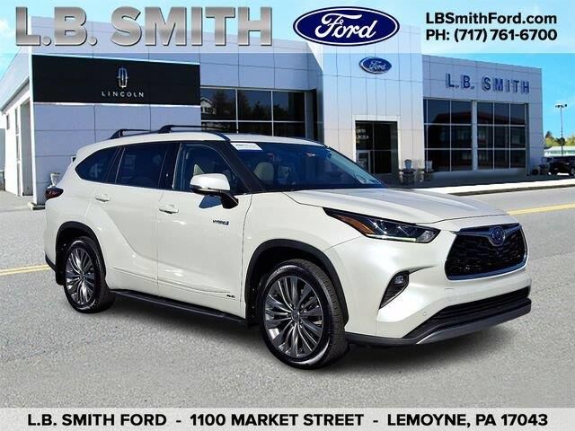 2020 Toyota Highlander Hybrid Platinum