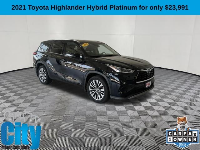 2021 Toyota Highlander Platinum — photo 1 of 13