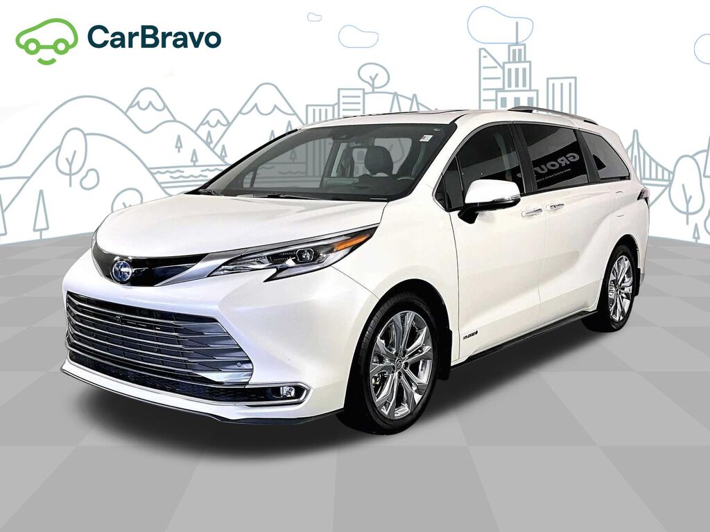 2021 Toyota Sienna Limited — photo 1 of 6