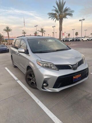 2019 Toyota Sienna SE 7-Passenger