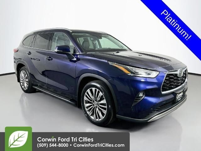 2021 Toyota Highlander Platinum — photo 1 of 26