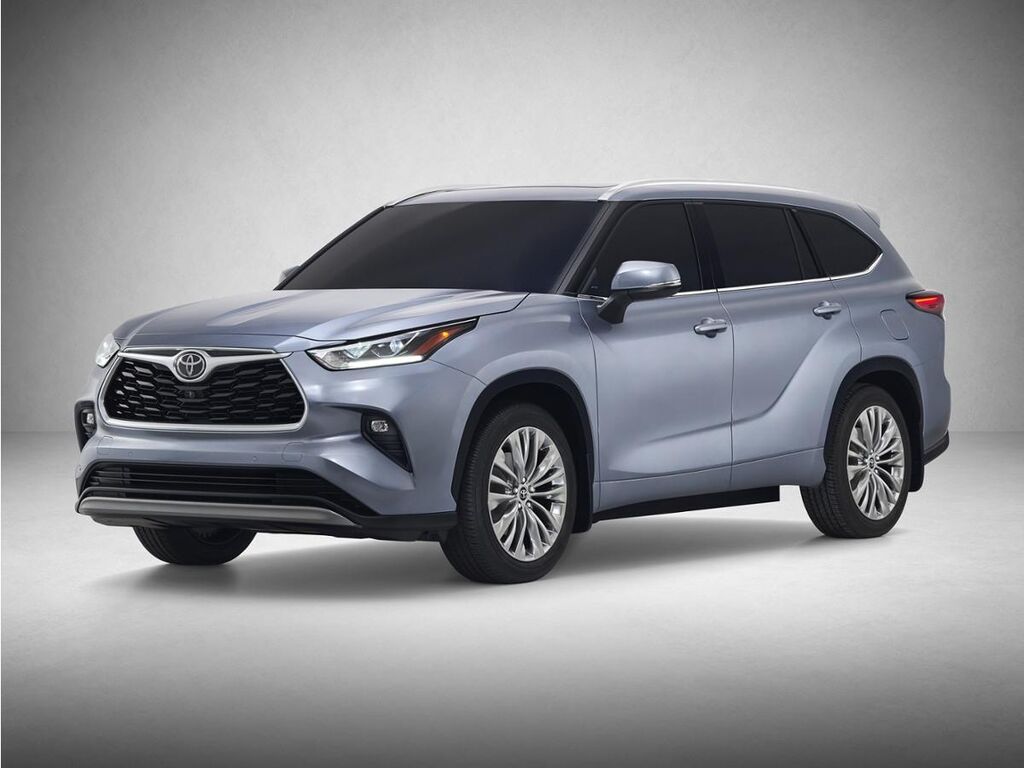 2021 Toyota Highlander Platinum — photo 1 of 24