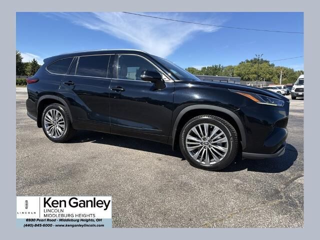 2021 Toyota Highlander Platinum