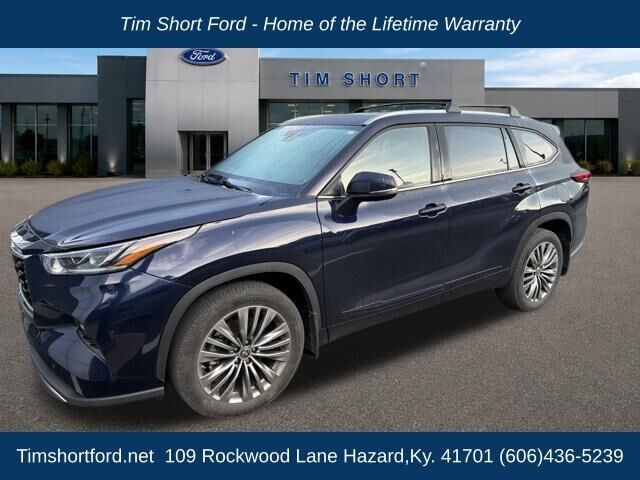 2022 Toyota Highlander Platinum