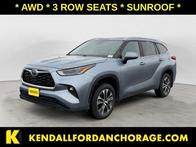 2022 Toyota Highlander Hybrid XLE