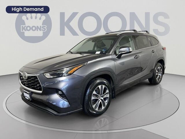 2022 Toyota Highlander XLE