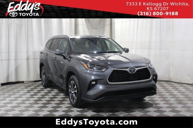 2021 Toyota Highlander Hybrid XLE