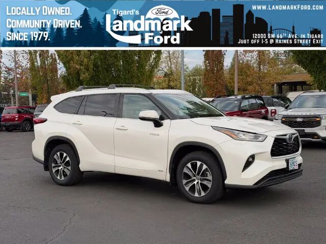 2020 Toyota Highlander Hybrid XLE