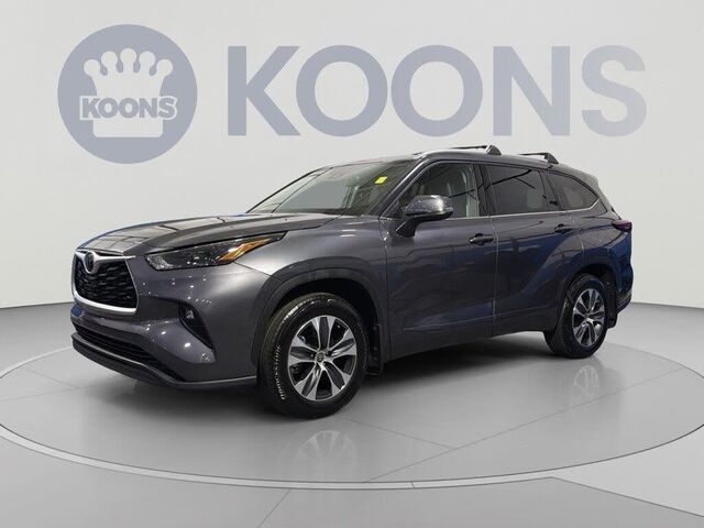 2022 Toyota Highlander XLE
