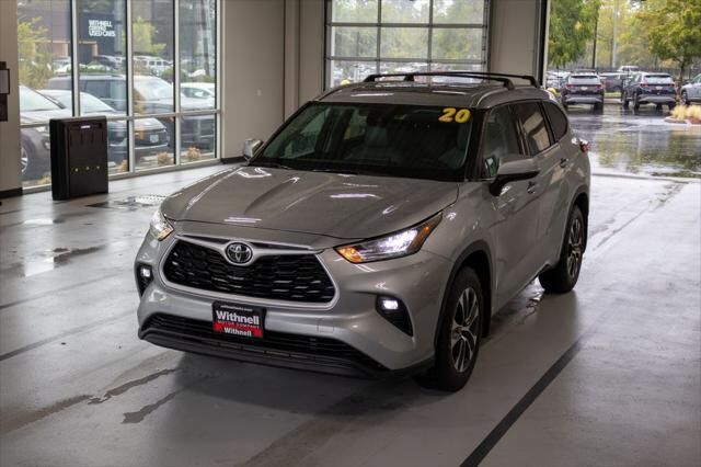 2020 Toyota Highlander XLE