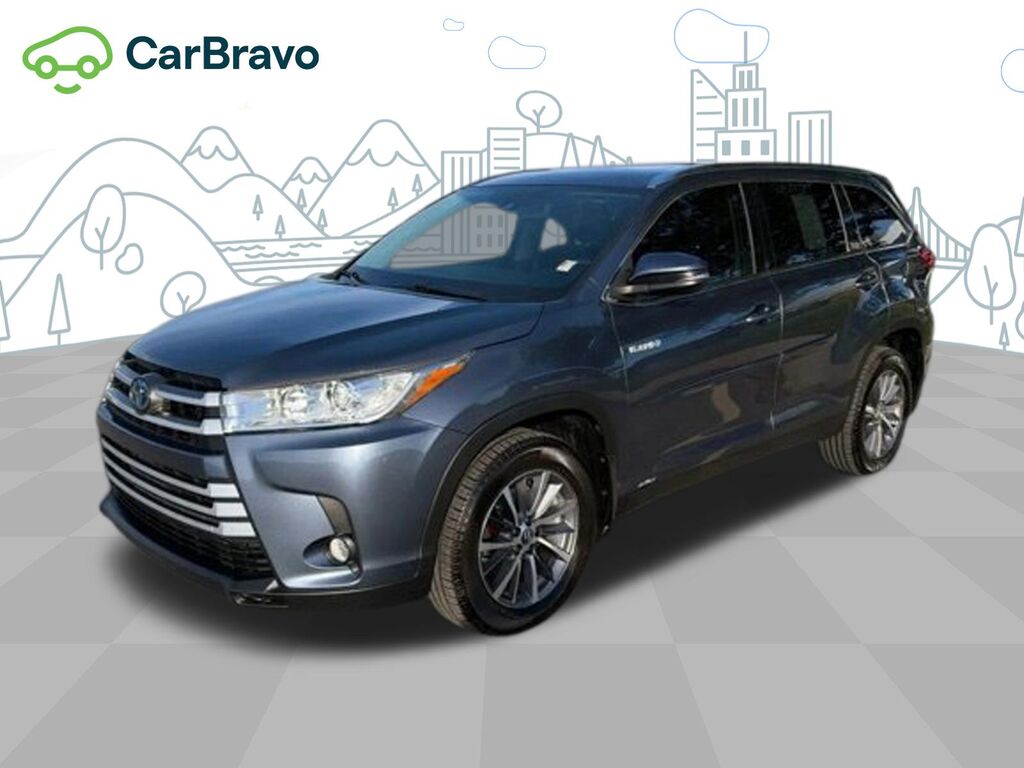 2019 Toyota Highlander XLE — photo 1 of 7