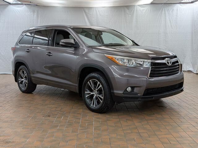 2016 Toyota Highlander XLE