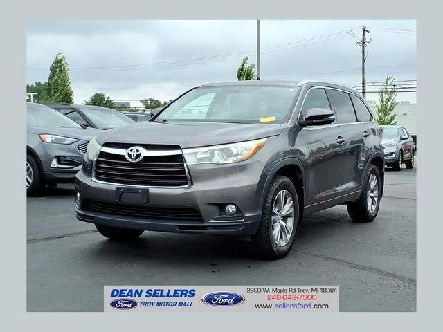 2015 Toyota Highlander XLE