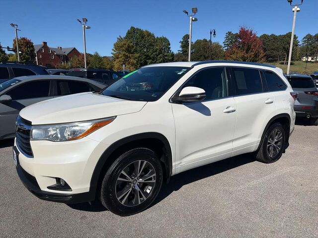 2016 Toyota Highlander XLE