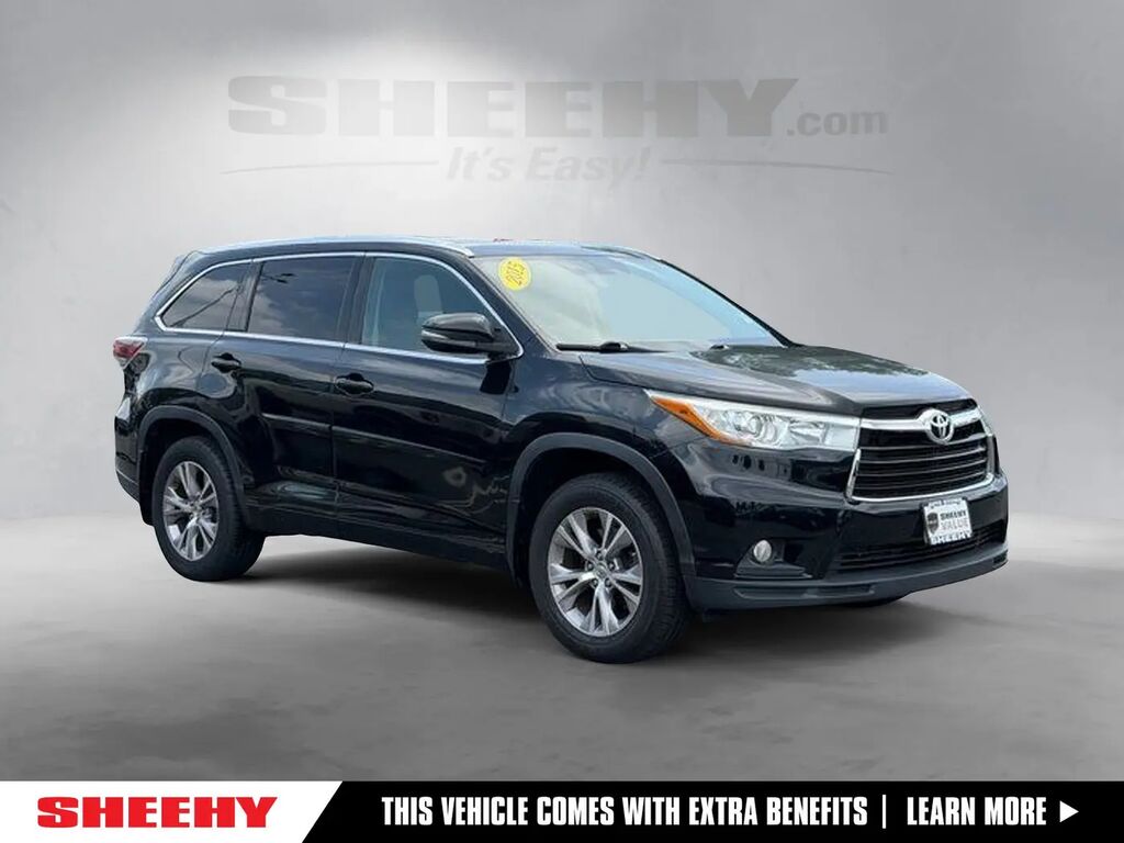 2015 Toyota Highlander XLE — photo 1 of 10