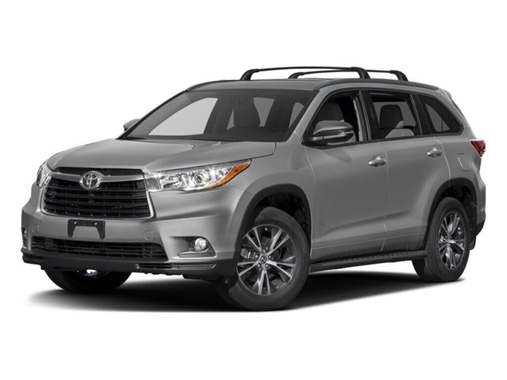 2016 Toyota Highlander XLE — photo 1 of 1