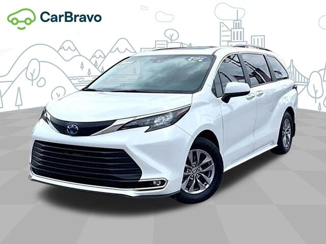 2024 Toyota Sienna XLE