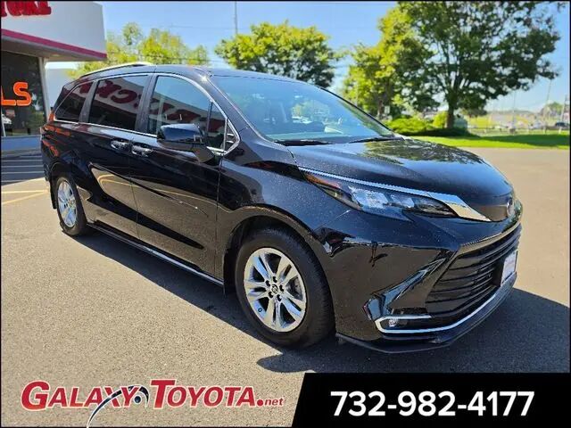 2024 Toyota Sienna XLE 7-Passenger