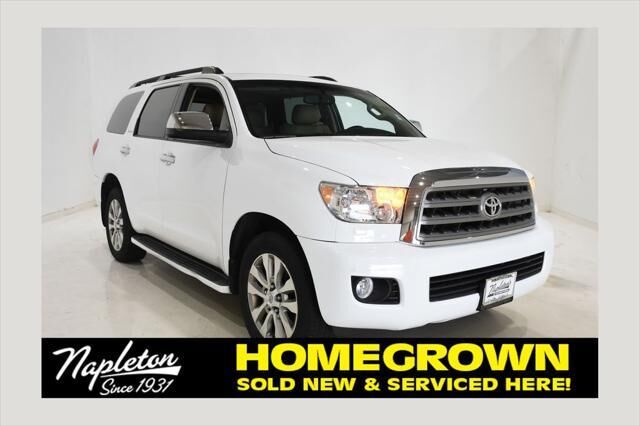 2010 Toyota Sequoia Limited — photo 1 of 8