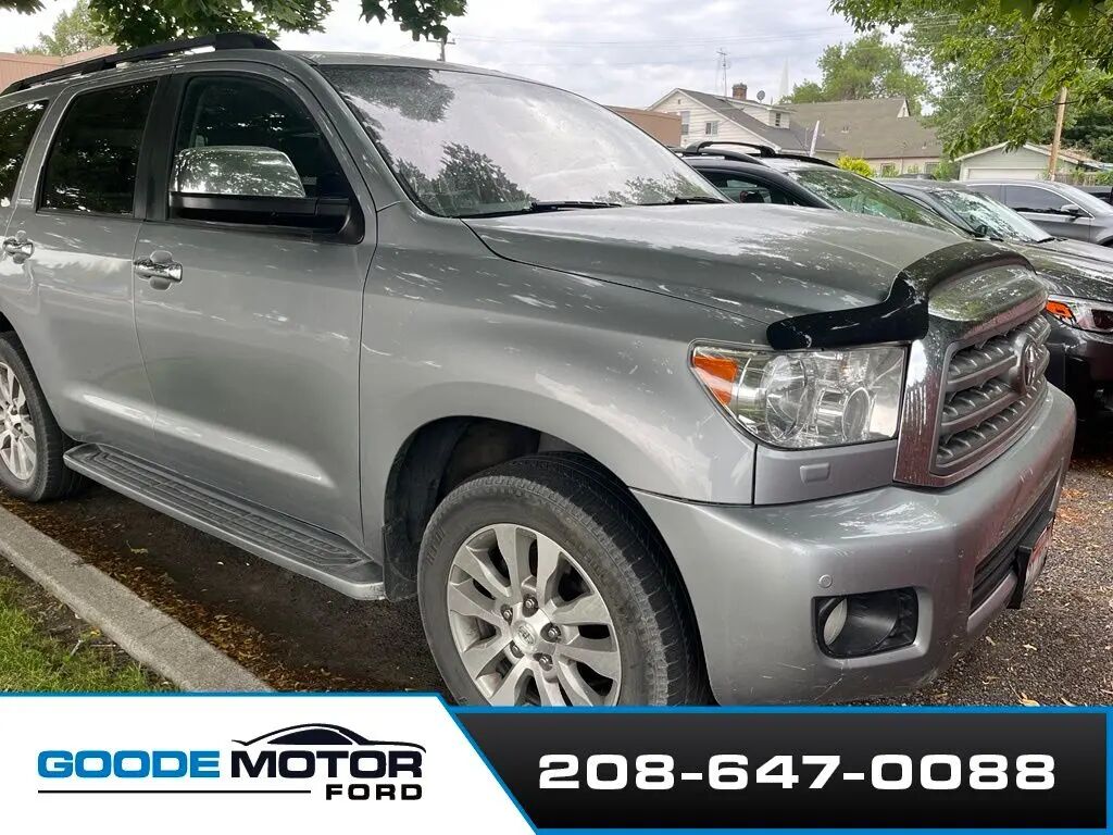 2014 Toyota Sequoia Limited — photo 1 of 9