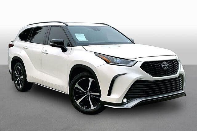 2021 Toyota Highlander XSE — photo 1 of 1