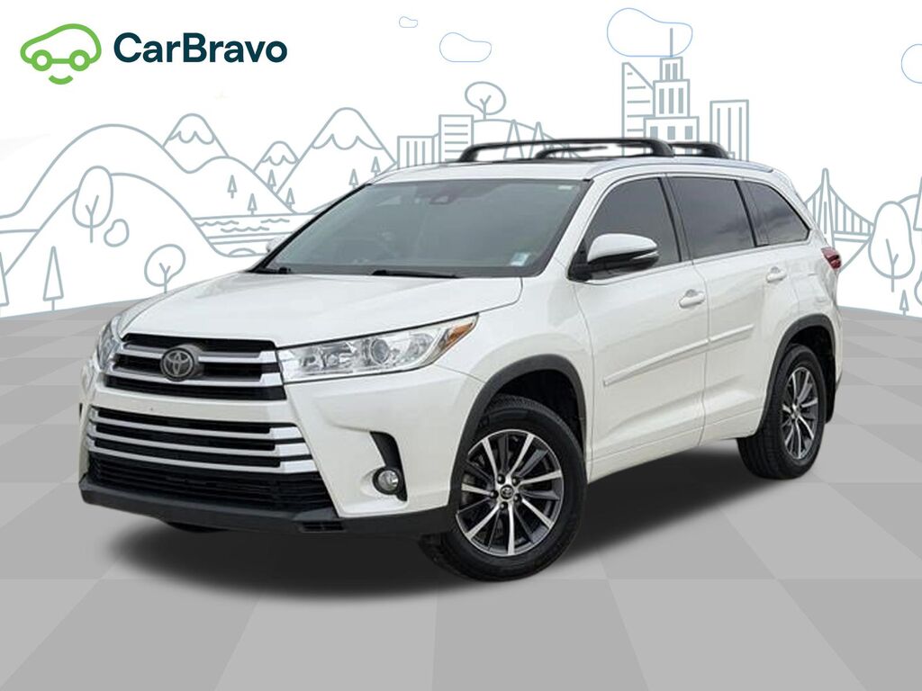 2018 Toyota Highlander XLE — photo 1 of 6