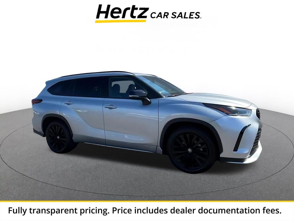 2024 Toyota Highlander XSE — photo 1 of 13