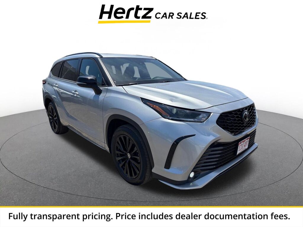 2025 Toyota Highlander XSE — photo 1 of 13