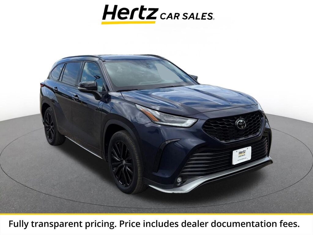 2025 Toyota Highlander XSE — photo 1 of 13