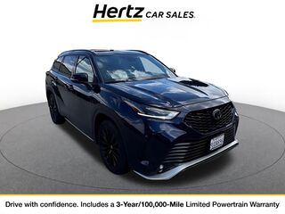 2025 Toyota Highlander LE
