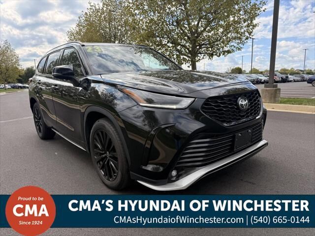 2023 Toyota Highlander XSE — photo 1 of 13