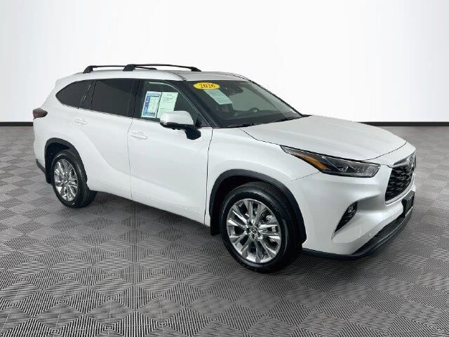 2026 Toyota Highlander Limited