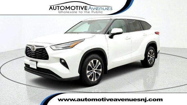 2023 Toyota Highlander XLE
