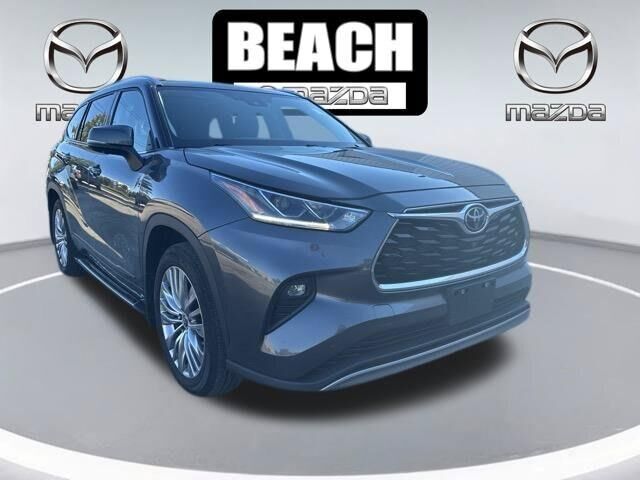 2023 Toyota Highlander Platinum