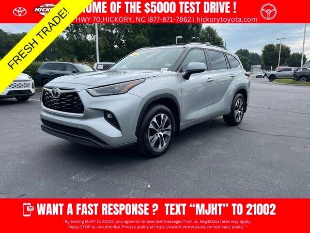 2025 Toyota Highlander XLE