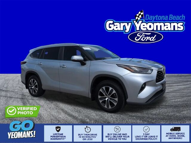 2024 Toyota Highlander LE