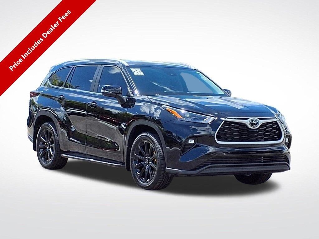 2026 Toyota Highlander XLE — photo 1 of 13