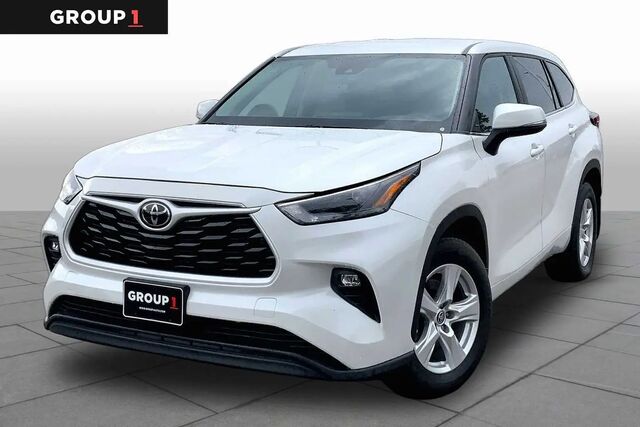 2025 Toyota Highlander LE