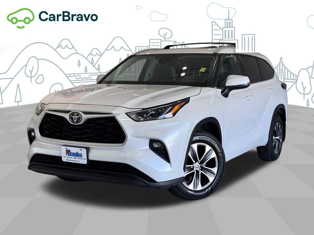 2024 Toyota Highlander XLE — photo 1 of 6