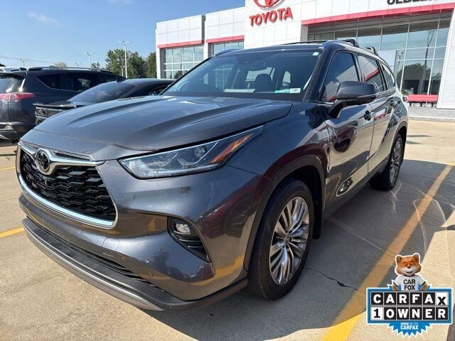 2024 Toyota Highlander Platinum