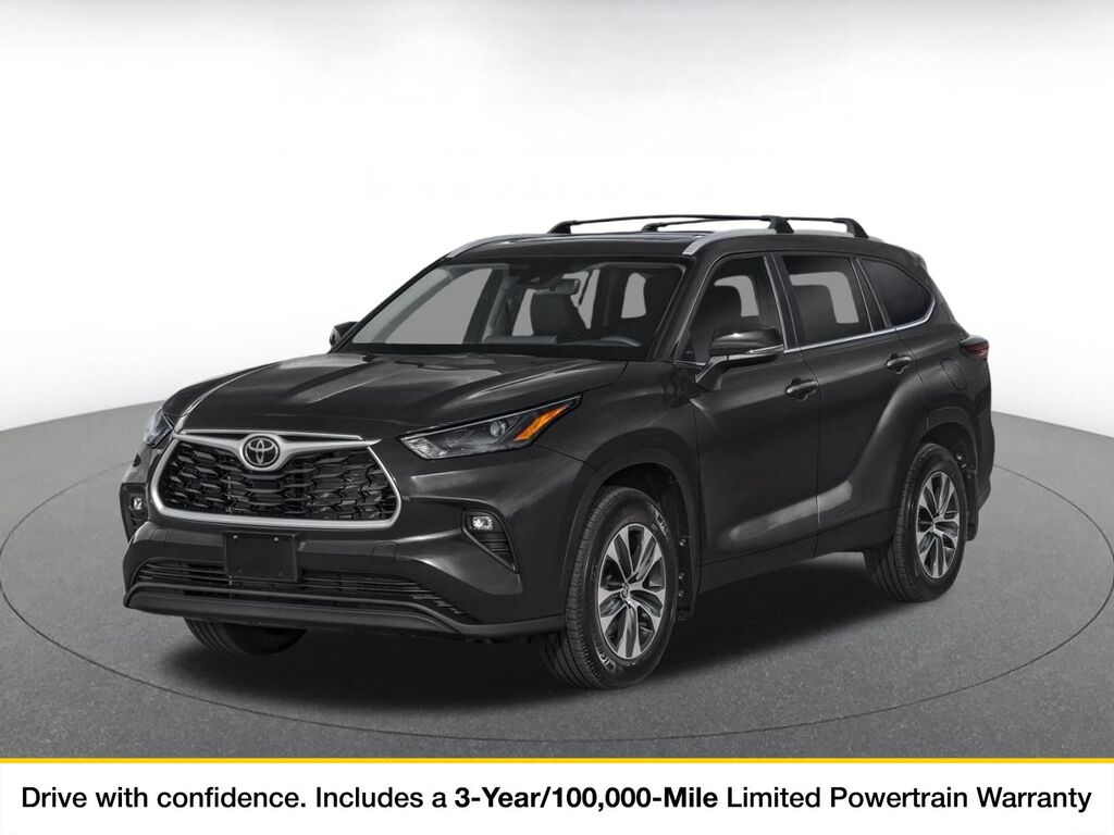 2026 Toyota Highlander XLE — photo 1 of 3