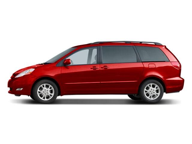 2010 Toyota Sienna CE 7-Passenger