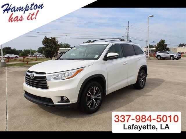 2016 Toyota Highlander XLE — photo 1 of 13