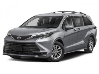 2026 Toyota Sienna LE 8-Passenger