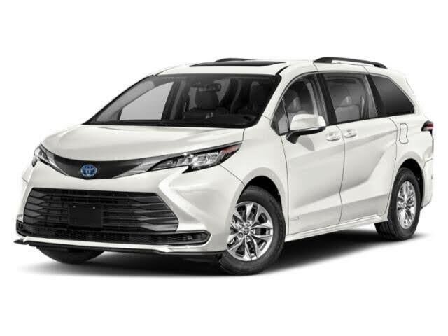 2021 Toyota Sienna LE 8-Passenger