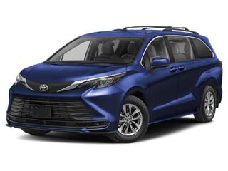 2026 Toyota Sienna LE 8-Passenger